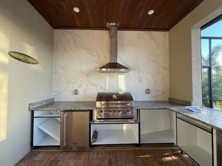 Tile & Flooring